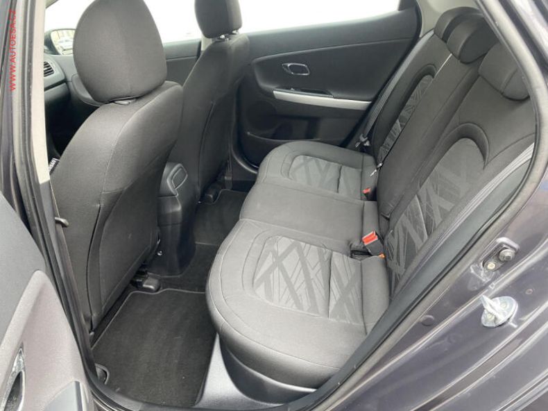 Kia Cee'd - hlavní fotka