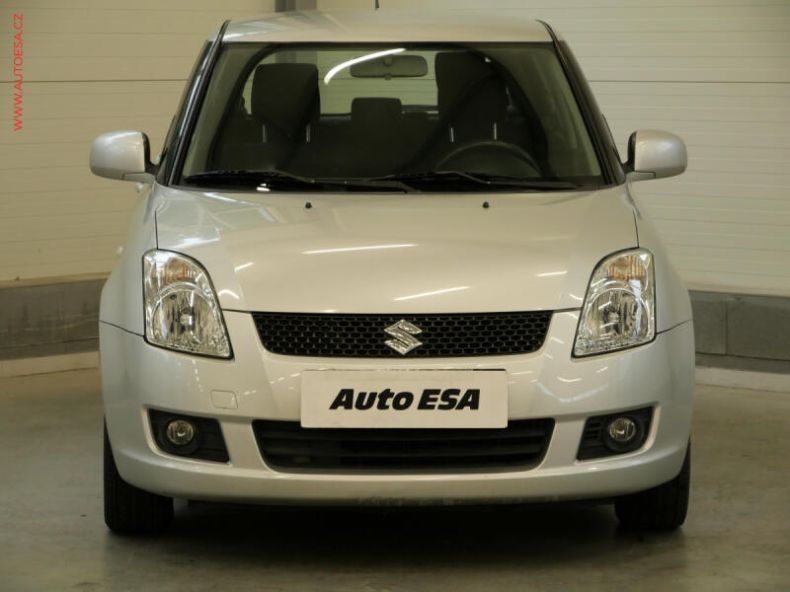 Suzuki Swift - hlavní fotka