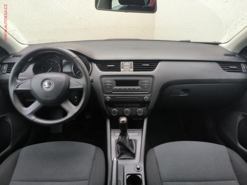 Škoda Octavia - hlavní fotka