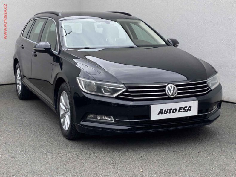 Volkswagen Passat - hlavní foto