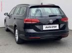 Volkswagen Passat - fotka číslo 5