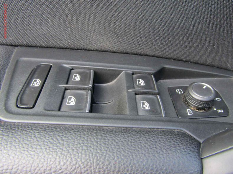 Volkswagen Tiguan - hlavní fotka