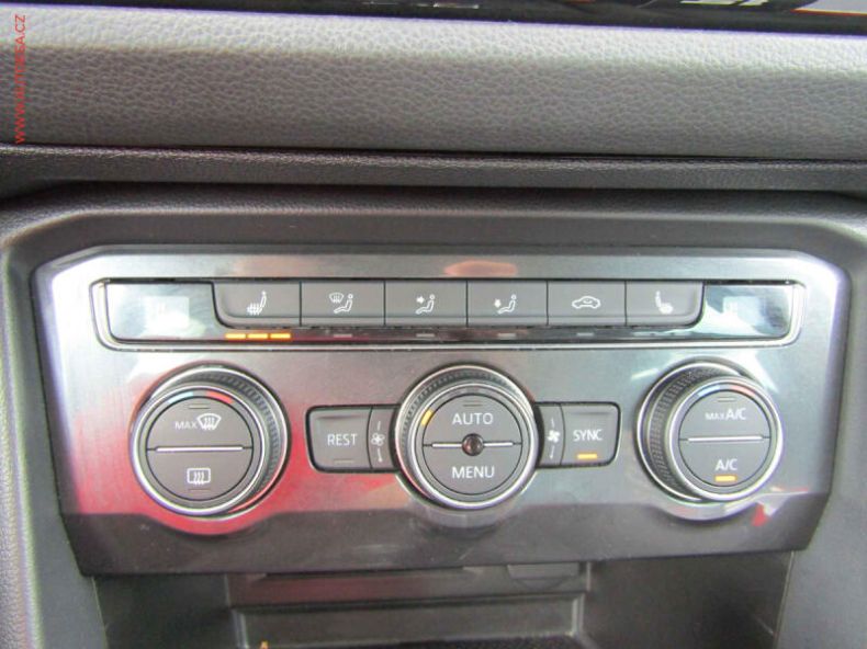 Volkswagen Tiguan - hlavní fotka