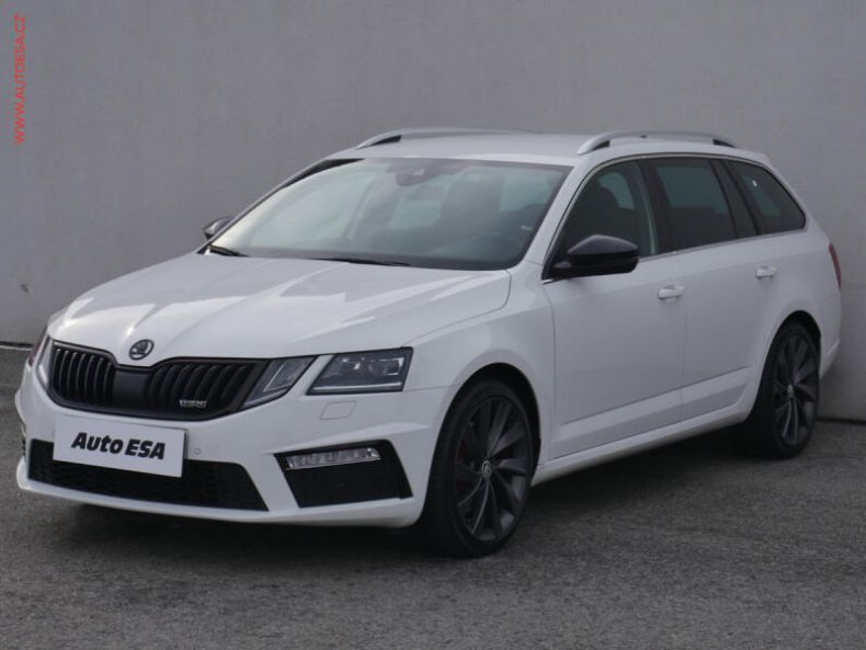 Škoda Octavia - hlavní fotka