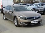 Volkswagen Passat - fotka číslo 0