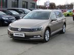 Volkswagen Passat - fotka číslo 2