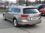 Volkswagen Passat - fotka číslo 5