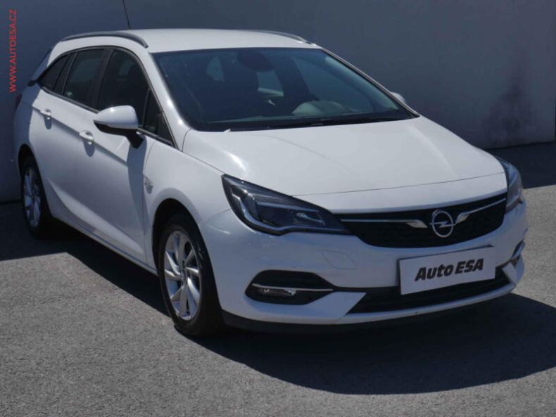 Opel Astra - hlavní fotka inzerátu