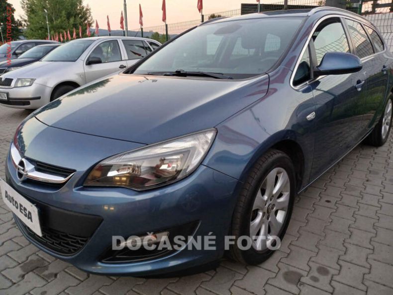 Opel Astra - hlavní fotka inzerátu