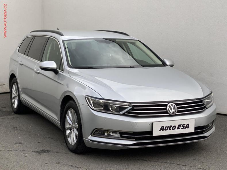 Volkswagen Passat - hlavní fotka inzerátu