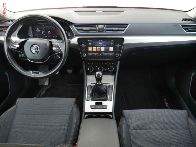 Škoda Superb - hlavní fotka
