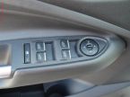 Ford Kuga - fotka číslo 10