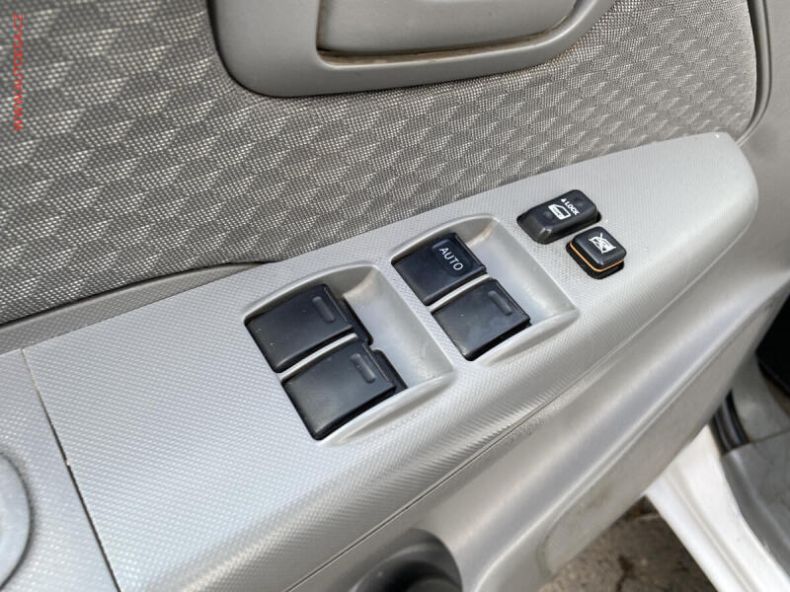 Toyota Hilux - hlavní fotka