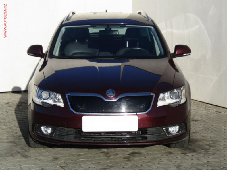 Škoda Superb - hlavní fotka