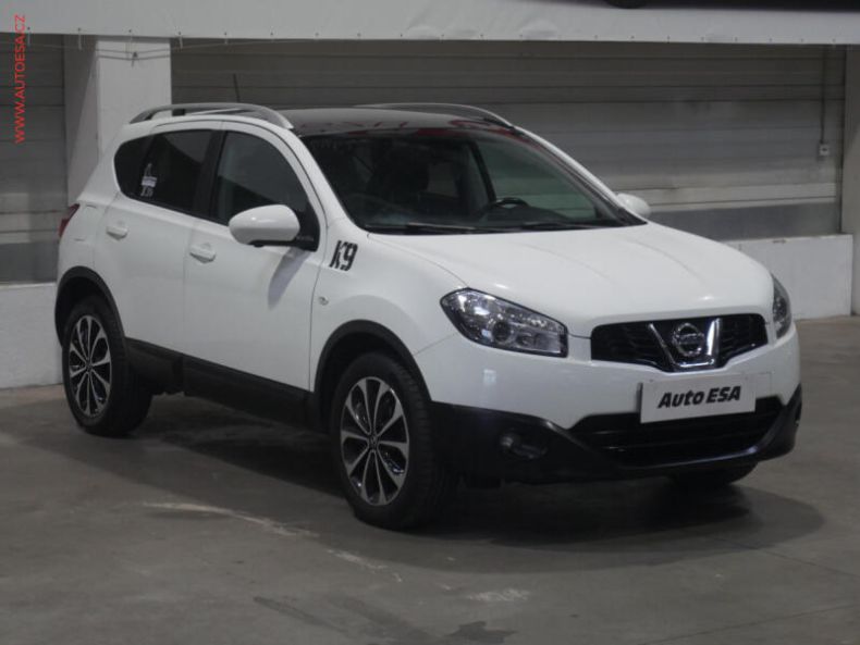 Nissan Qashqai - hlavní fotka inzerátu