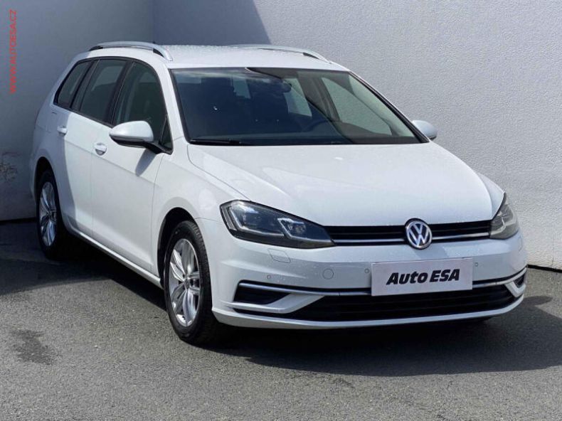 Volkswagen Golf - hlavní foto