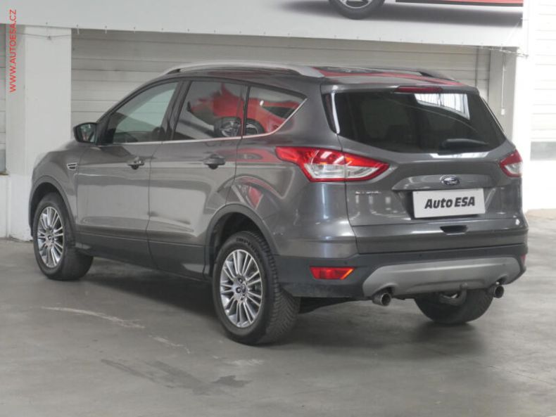 Ford Kuga - hlavní fotka