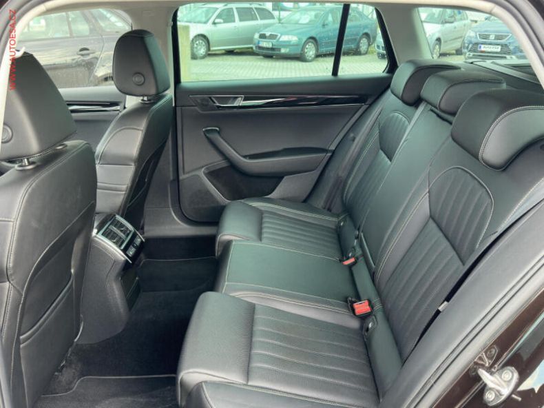 Škoda Superb - hlavní fotka