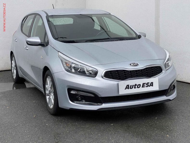Kia Cee'd - hlavní foto