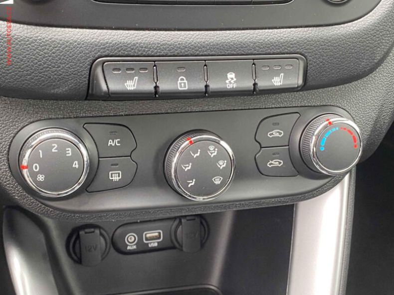 Kia Cee'd - hlavní fotka