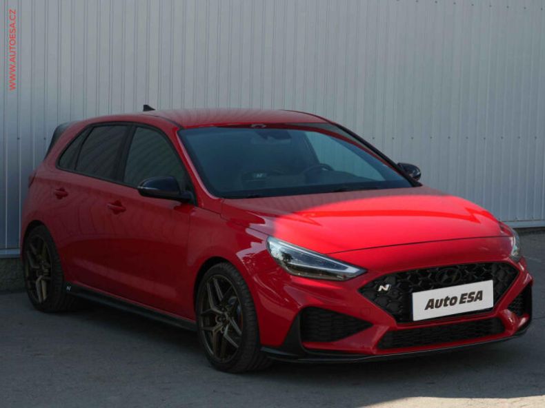 Hyundai i30 - hlavní foto