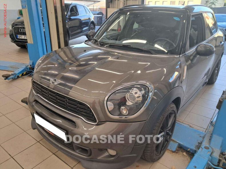 Mini Countryman - hlavní foto
