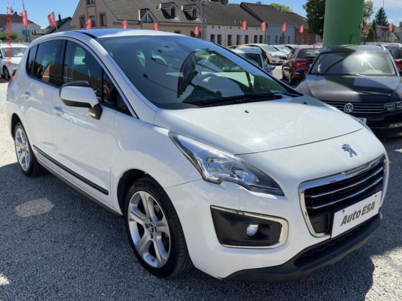 Peugeot 3008 - hlavní foto