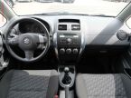 Suzuki SX4 - fotka číslo 7