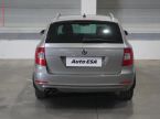 Škoda Superb - fotka číslo 4
