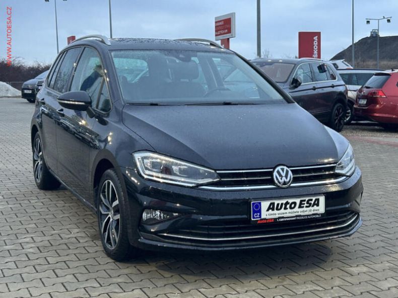 Volkswagen Golf - hlavní fotka inzerátu