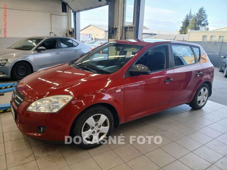 Kia Cee'd - hlavní fotka inzerátu