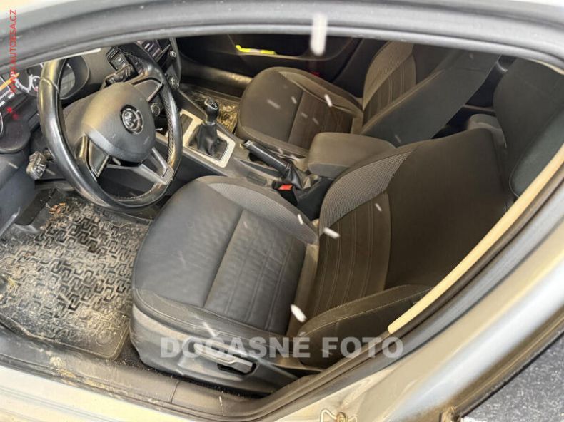 Škoda Octavia - hlavní fotka