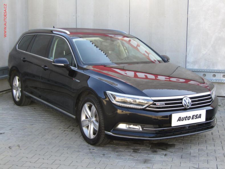 Volkswagen Passat - hlavní fotka inzerátu