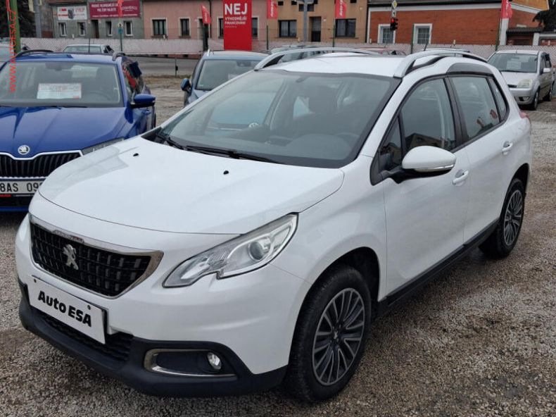 Peugeot 2008 - hlavní fotka