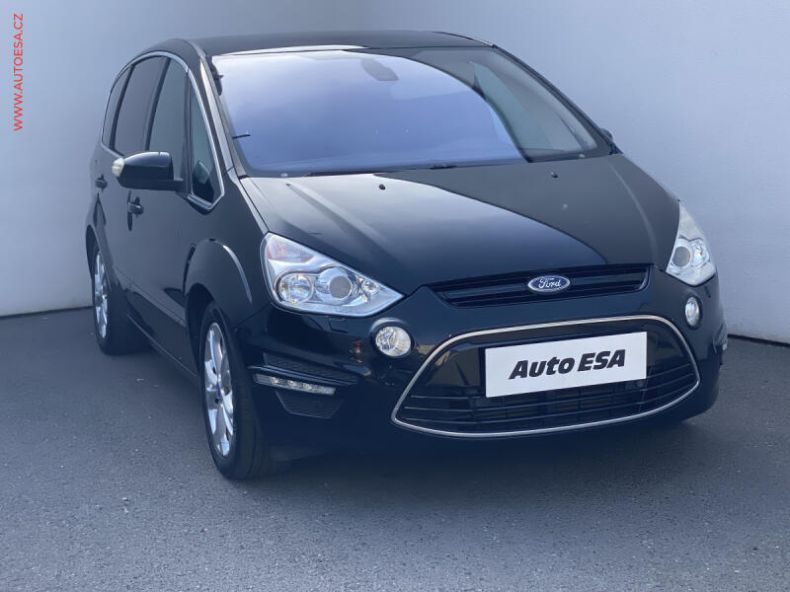 Ford S-MAX - hlavní fotka inzerátu