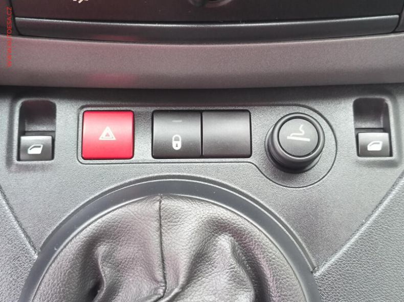 Peugeot Partner - hlavní fotka