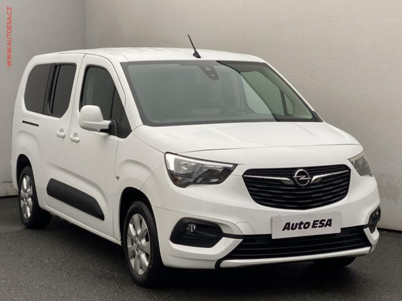 Opel Combo - hlavní foto