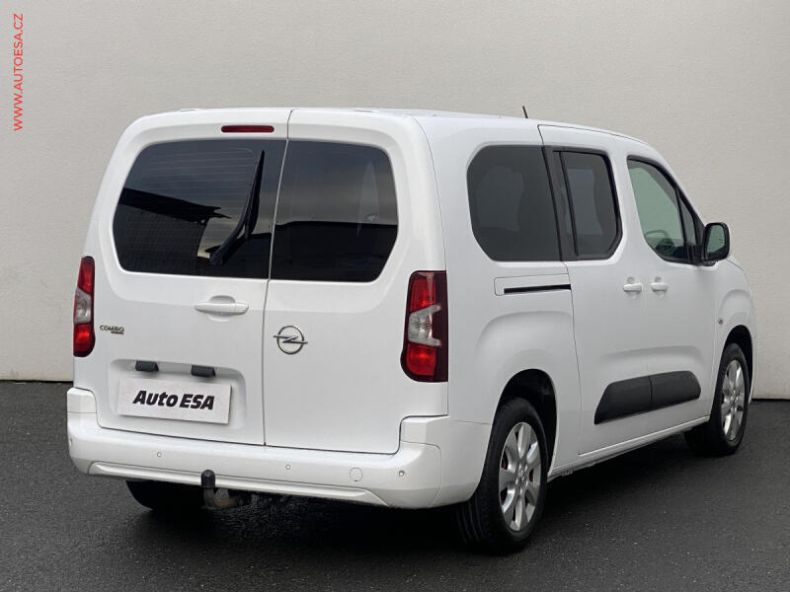 Opel Combo - hlavní fotka