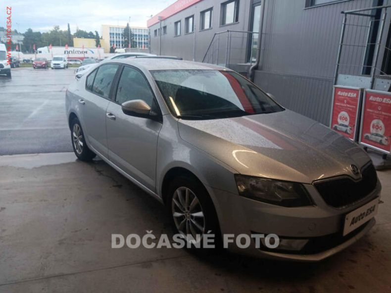 Škoda Octavia - hlavní foto