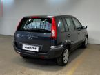 Ford Fusion - fotka číslo 3
