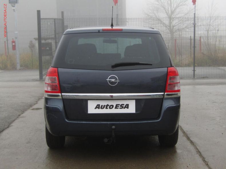 Opel Zafira - hlavní fotka