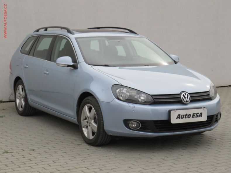 Volkswagen Golf - hlavní foto