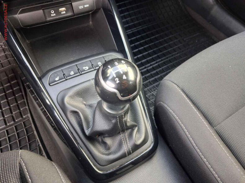 Kia Rio - hlavní fotka