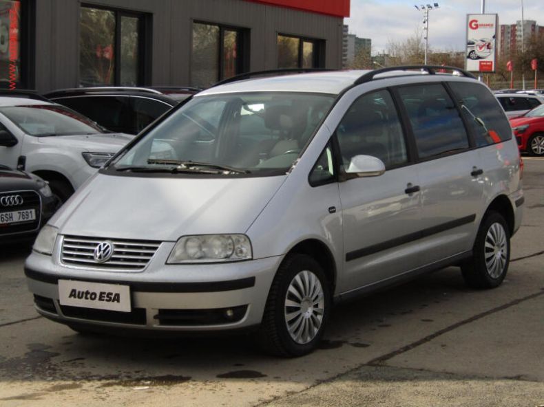 Volkswagen Sharan - hlavní fotka