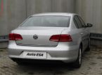Volkswagen Passat - fotka číslo 3