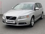 Volvo V70 - fotka číslo 2