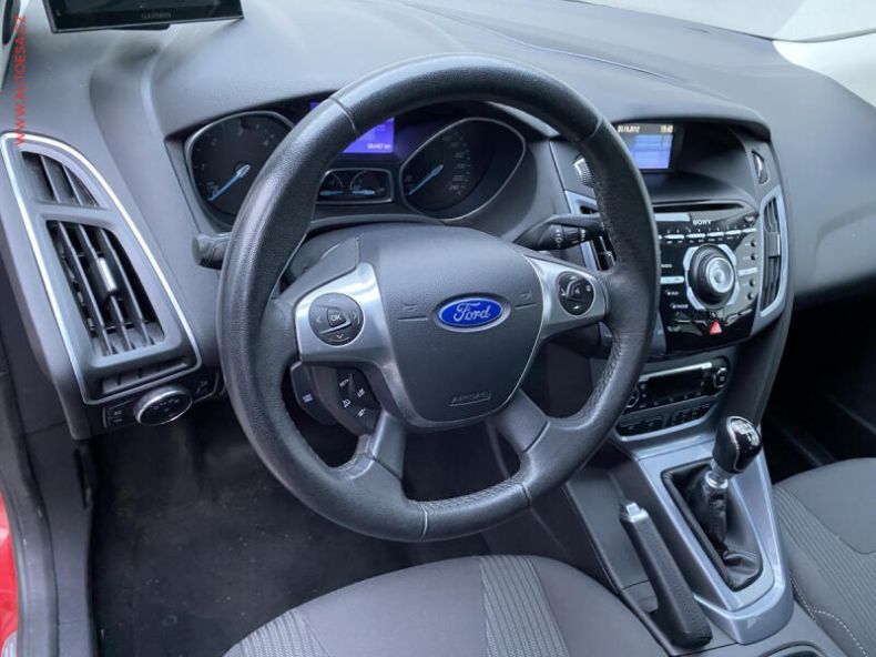 Ford Focus - hlavní fotka