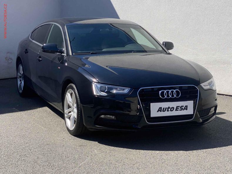 Audi A5 - hlavní foto