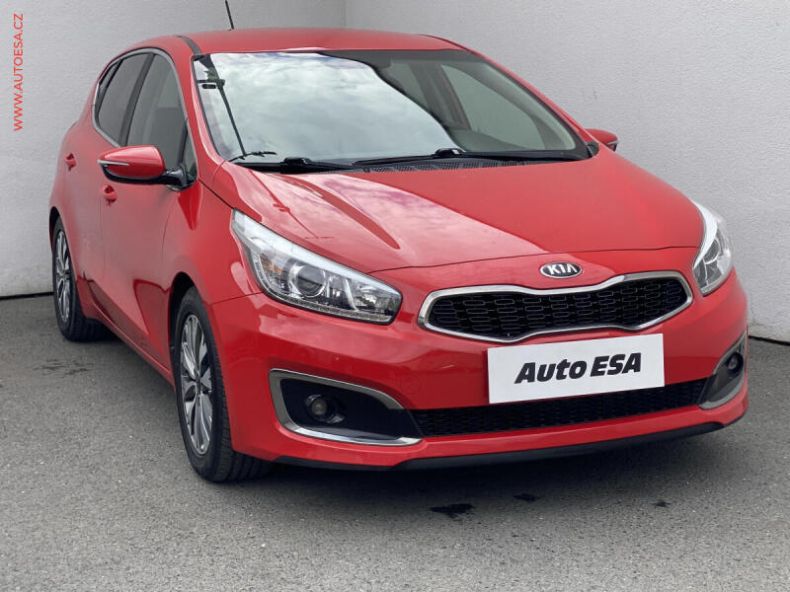 Kia Cee'd - hlavní foto