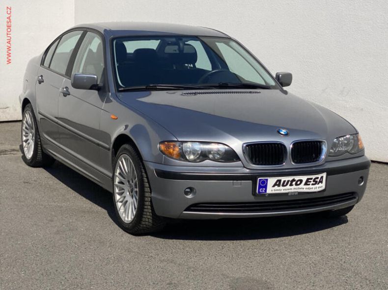 BMW Řada 3 - hlavní foto